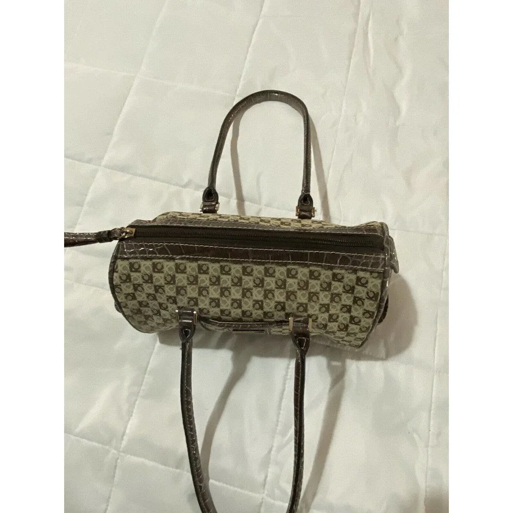 Liz Claiborne Monogram Brown Small Purse, Beige Lining Very G Cond - Picture 12 of 16